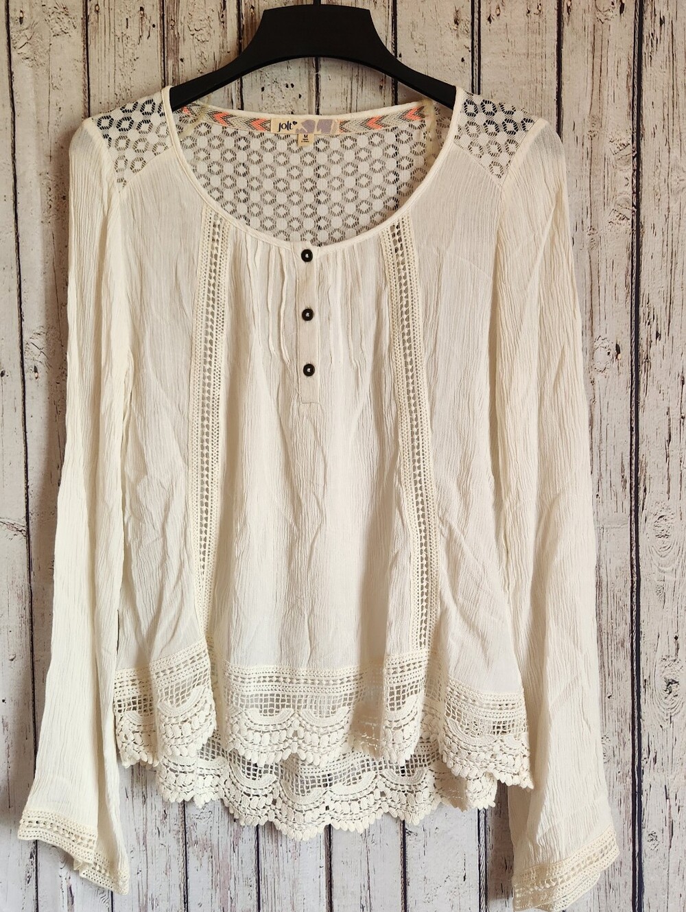 Jolt NWT Boho Cream Crinkle Gauze Long Sleeve Top Size M Lace Trim Blouse